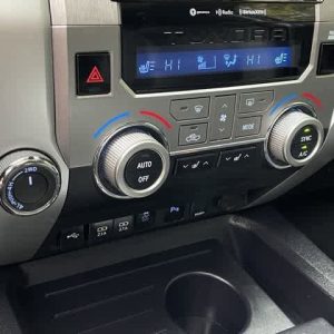 01d0da0eda4a4643b008bf7eab2b4b12 2021 Toyota Tundra Limited