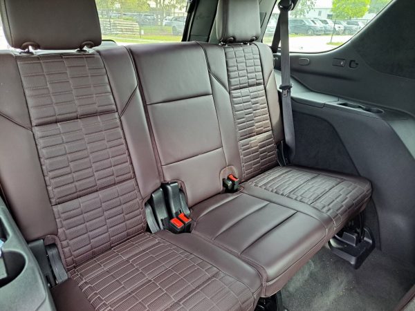 043a99c061cb490bb95a3131d91468c7 2023 Cadillac Escalade Sport Platinum
