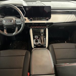 04a881079a54487d8e4c4cf67b20d369 2023 GMC Canyon AT4X