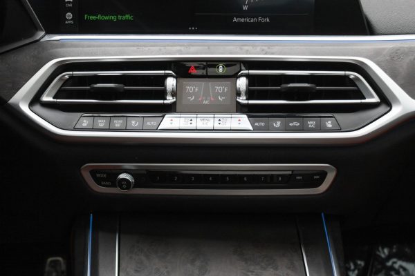 0ad270808cac40ebae7b13552b5db0e9 2022 BMW X7 M50i