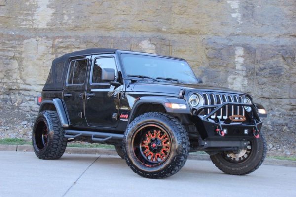 0e96fc3609f84273a23669d56278908a 2020 Jeep Wrangler Unlimited Sahara