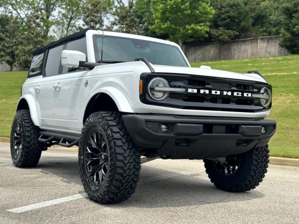 1035ab459803483eb3556e60b3cbfef2 2022 Ford Bronco Outer Banks