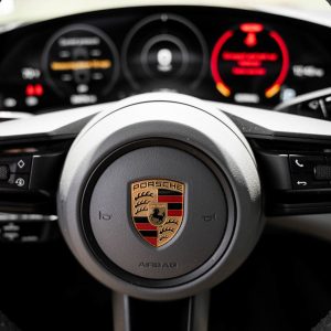 1344c221c755414bb4fd5ab73fae89b2 2021 Porsche Taycan 4S