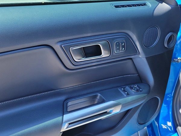 152f28a11a5e4d1ebd9757681d632400 2021 Ford Mustang Shelby GT500 Blue Metallic