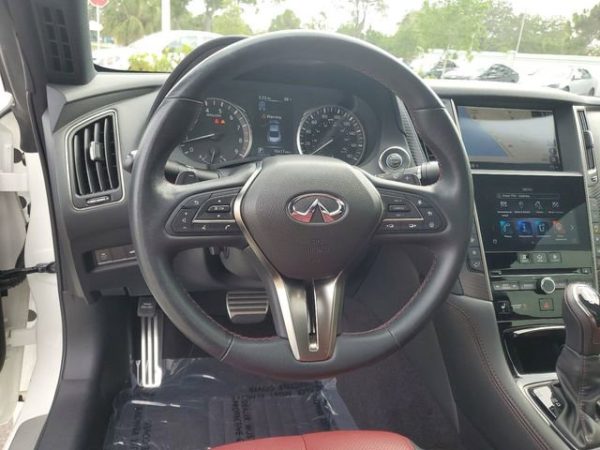 1721e29a68914e8abf944aabd11b7c24 2021 INFINITI Q60 Red Sport 400