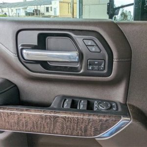 1833b3b5d93b4eae91e722a8739cb026 2021 GMC Sierra 2500 Denali Black Diamond Edition