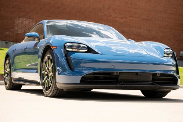 1cb8261d56a44a59a49967a96c77c4c3 2021 Porsche Taycan 4S