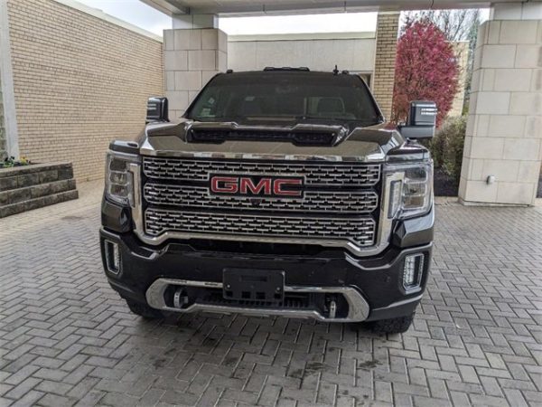 1e18f1f70bf14d2e9940b643bb649152 2021 GMC Sierra 2500 Denali Black Diamond Edition