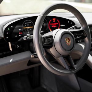 1e866f55768642d1b1c987f07ab678cb 2021 Porsche Taycan 4S