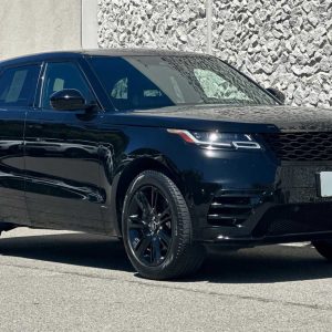 1f2f06d1a5094464b5b3ccc219b30906 2021 Land Rover Range Rover Velar R-Dynamic S