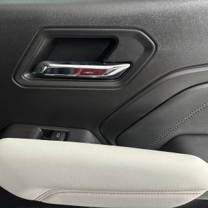 2189600100fe4beb88c50e8947af0040 2023 GMC Canyon AT4X