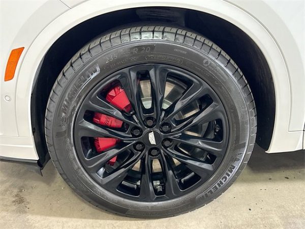 2301865cab5b48f89a6ce0d8d87c6d0f 2022 Cadillac XT6 Sport