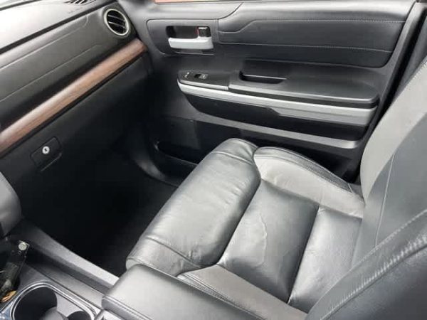 2333b124f6134b7aa5eac99681d7c1b7 2021 Toyota Tundra Limited