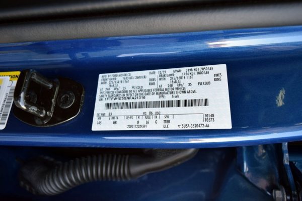272610294ff9433dbc1ef9f8c9376a20 2022 Ford F150 Lariat Blue Metallic