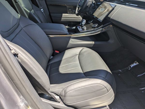 2c96c747b9e14bebb1afc300efabc728 2023 Land Rover Range Rover Sport SE Dynamic 4WD