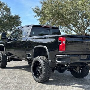 2d03fc45f9984e0aaa72647676a438d9 2023 Chevrolet Silverado 2500 High Country