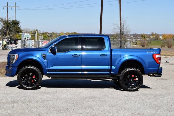 2d8ad2ec4c8a468399bec5403f094b2b 2022 Ford F150 Lariat Blue Metallic