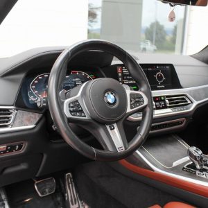 35090530b1ff4e1da4c183d9b822f70c 2022 BMW X7 M50i