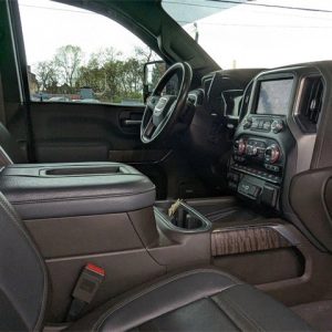 3dddf4c52f654c068b71d76c52eca228 2021 GMC Sierra 2500 Denali Black Diamond Edition
