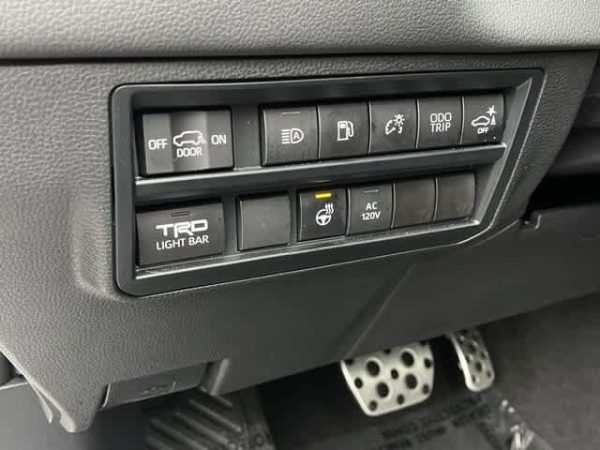 3e89942615524636a17db6e31475b85e 2023 Toyota Sequoia TRD Pro