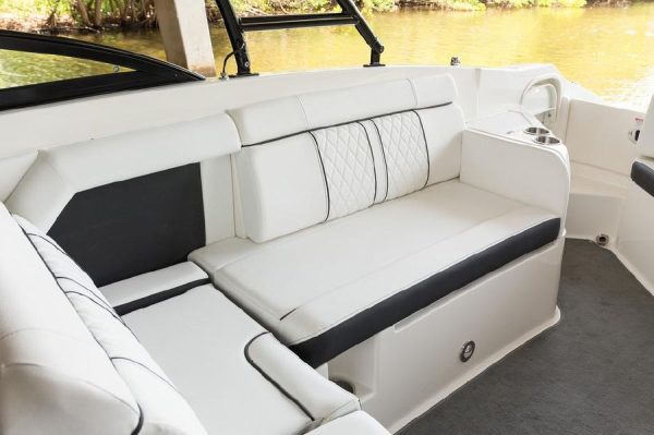 4821334_20140922075012843_6_XLARGE 2015 Sea Ray 270 Sundeck
