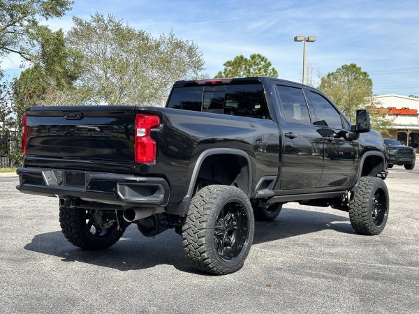4dcab611bcb240d39031173e06d599e0 2023 Chevrolet Silverado 2500 High Country