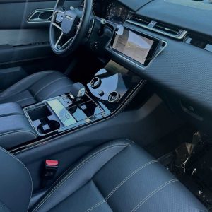 4de6a43f97874eec96bfa81df3f2b186 2021 Land Rover Range Rover Velar R-Dynamic S