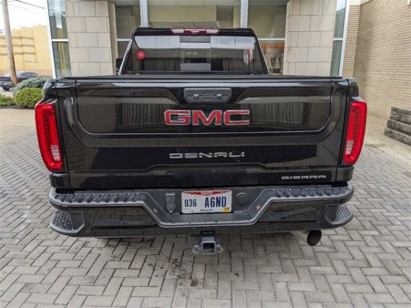 53eee1ae41b54fd8b51475b8865bcece 2021 GMC Sierra 2500 Denali Black Diamond Edition