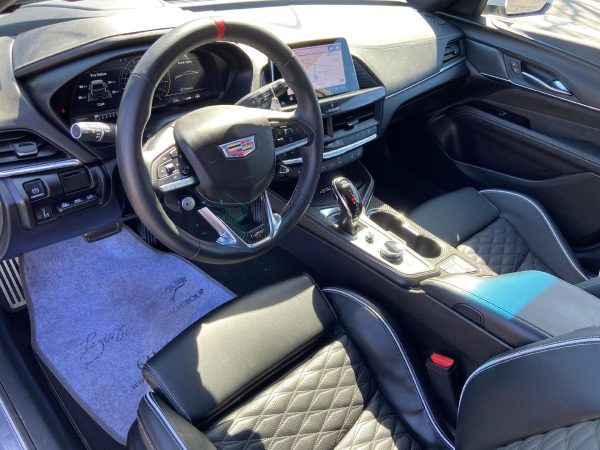 590bfe6f1e8f454592c63f216bb3f5d9 2022 Cadillac CT4 V