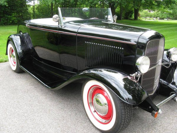 59488583-770-0@2X 1932 Ford Model B Roadster