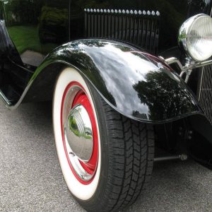 59488584-770-0@2X 1932 Ford Model B Roadster