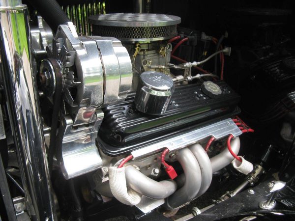 59488687-770-0@2X 1932 Ford Model B Roadster