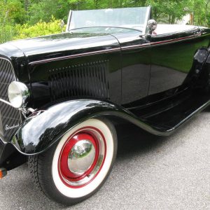 59488712-770-0@2X 1932 Ford Model B Roadster