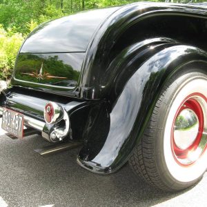 59488772-770-0@2X 1932 Ford Model B Roadster