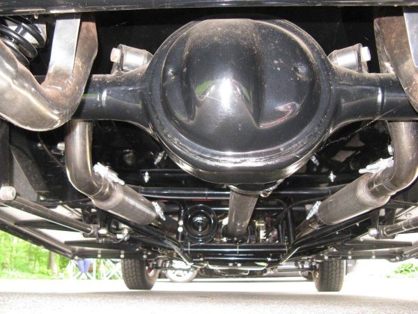 59488828-770-0@2X 1932 Ford Model B Roadster