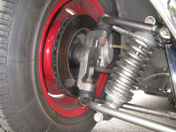 59488851-770-0@2X 1932 Ford Model B Roadster