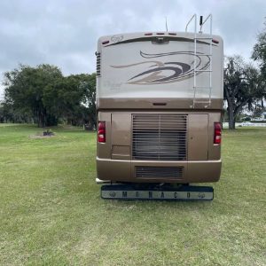 61c1ef8cbfce6521c85a4f66 2007 Monaco Class A RV DIPLOMAT 38PDQ