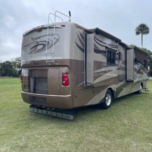 61c1ef9b100b8939c72fb285 2007 Monaco Class A RV DIPLOMAT 38PDQ