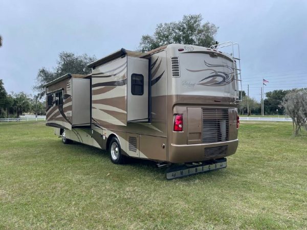 61c1ef9d6f756204183c9398 2007 Monaco Class A RV DIPLOMAT 38PDQ