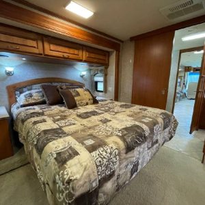 61c1efa9e1f9334a602f7ca8 2007 Monaco Class A RV DIPLOMAT 38PDQ