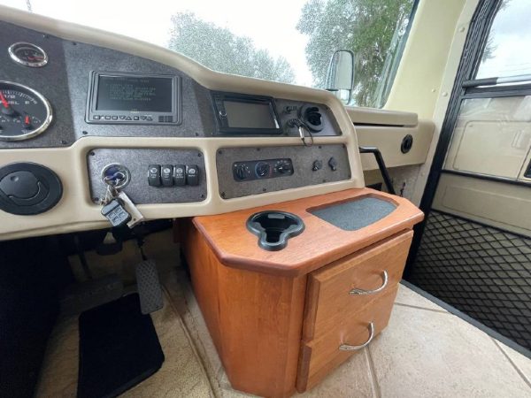 61c1efb17f9f9a68242386b6 2007 Monaco Class A RV DIPLOMAT 38PDQ