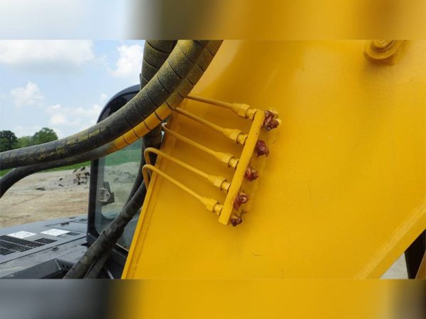 61eaa7bbc7863223795f28c8-1.jpg 2008 KOMATSU Excavators PC138US-2