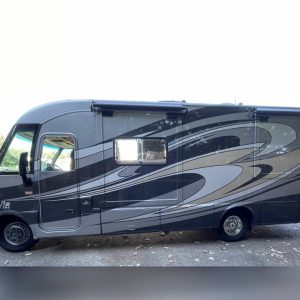 6231336531de3324ce7d0e78 2013 Winnebago VIA 25Q