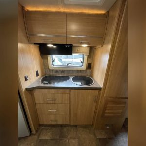 6233a83a5a8b83489e2b4e54 2013 Winnebago VIA 25Q