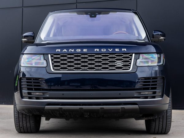 627b719215574900b563bdbd857d66b7 2021 Land Rover Range Rover P525 Westminster Edition