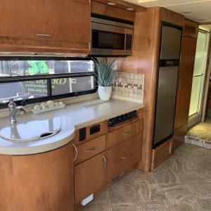 62b356e7225b7a29540b55b4 2011 Monaco Class A RV VESTA 32PBS