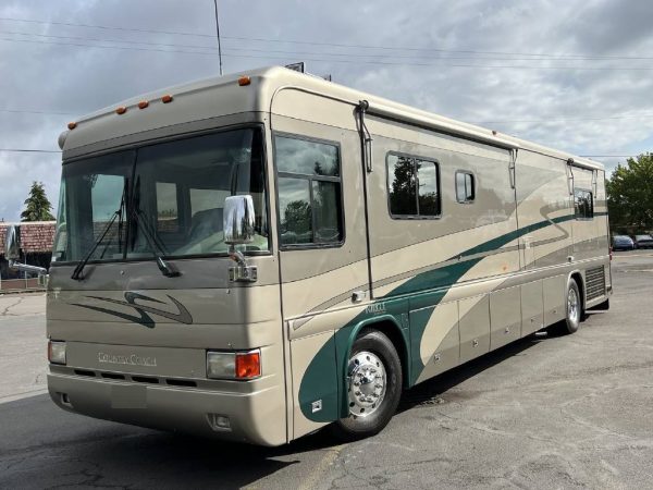 62b4a21b3f838d7708015ca9 2002 Country Coach Class A RV INTRIGUE 40 SUITE OF DREAMS