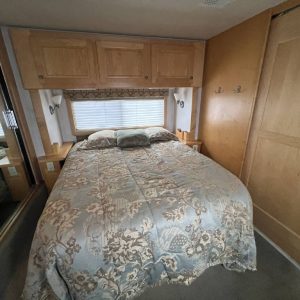 62b4a22f90476000212229b4 2002 Country Coach Class A RV INTRIGUE 40 SUITE OF DREAMS