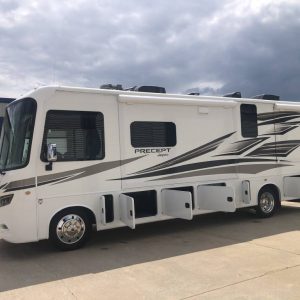 6305608cfeae7241d83a39c5 2018 Jayco Class A RV PRECEPT 31UL
