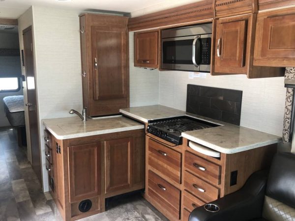 630560a0c83ad7457b58df6d 2018 Jayco Class A RV PRECEPT 31UL